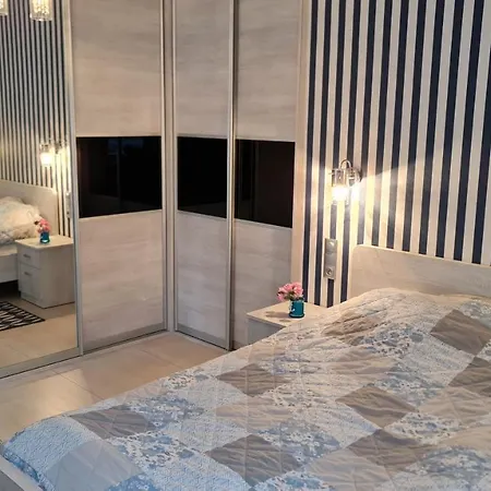 아파트 4 Osoby 200 M Od Morza - 2 42m2 *